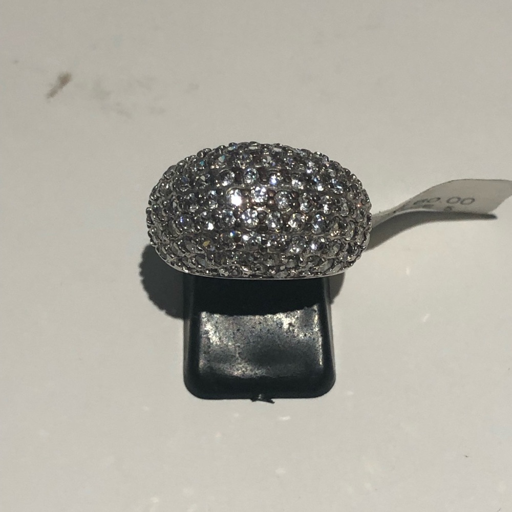 Rhinestones ring